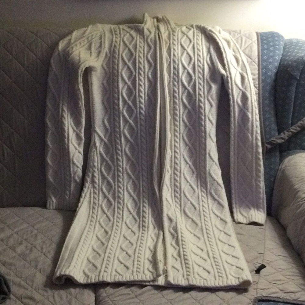 Coat like sweater.